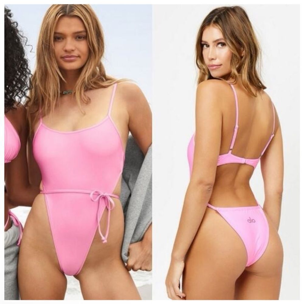 ALO yoga X Frankie's  Bikinis Pink One Piece Swimsuit Sz Médium NWT